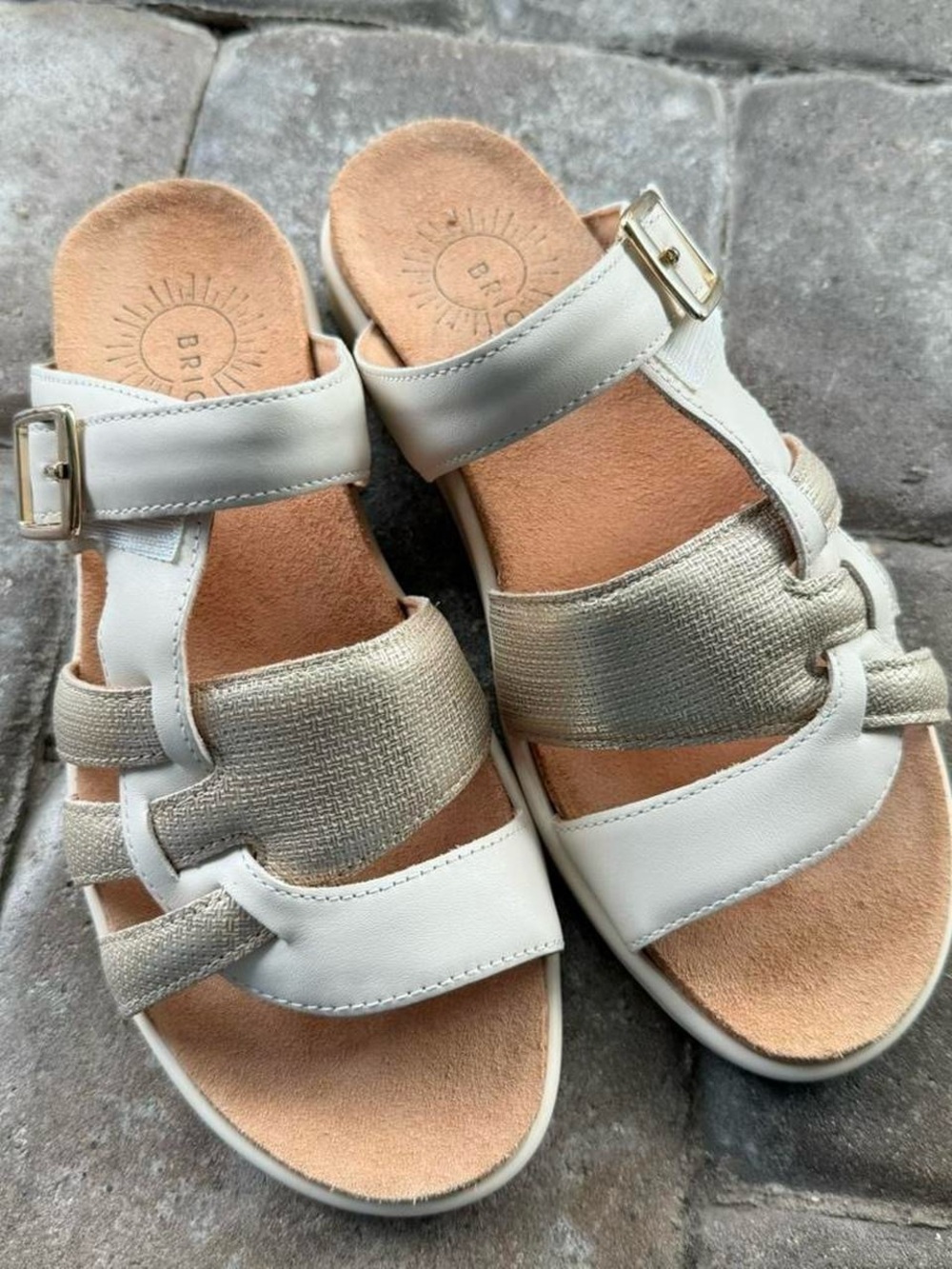 BRIOSO Women's Strappy Leather Slide Sandals - Picture 2 of 4